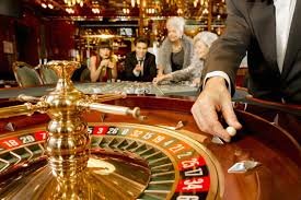 Live roulette table with professional dealer and player interface